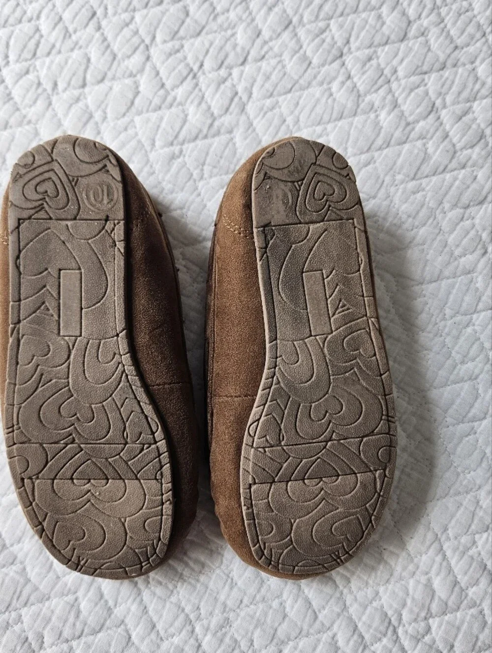 Target Girls Size 10 Brown‎ and White Faux Fur Moccasin Slippers
